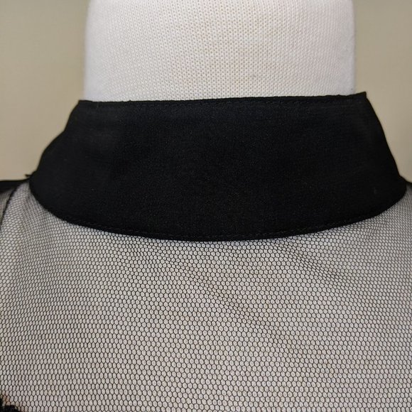 Forever 21 Black Sleeveless Blouse /Top with Ruffles Small - Picture 9 of 16